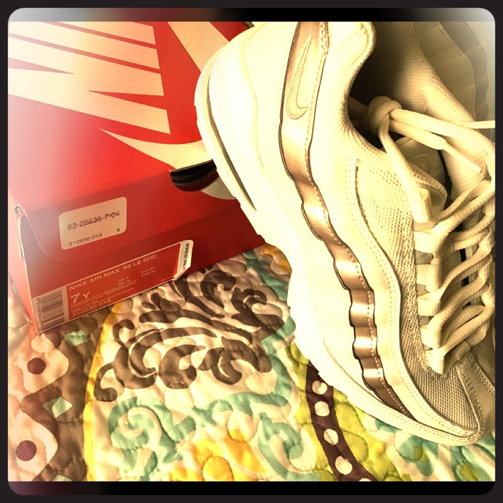 Nike Air Max ‘95 LE